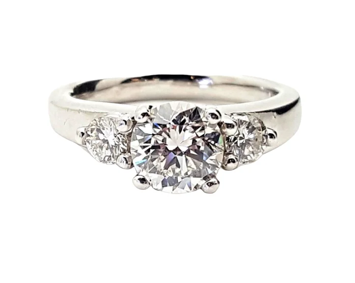 Platinum 1 Carat Round Diamond Engagement Ring