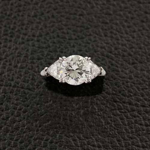 Round & Trilliant Diamond Engagement Ring