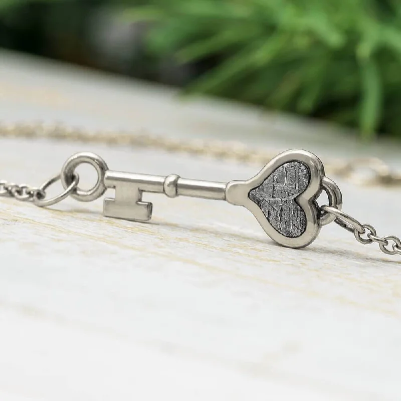 Silver and Meteorite Key Bracelet With Heart Inlay