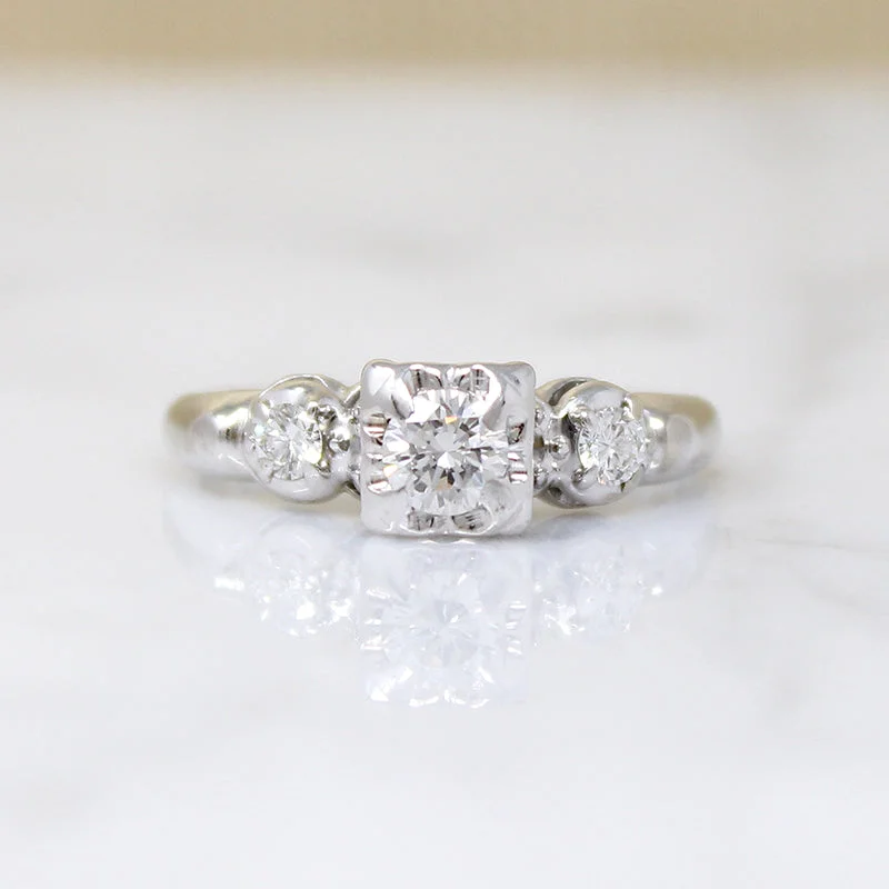 Sweet Diamond & White Gold Engagement Ring